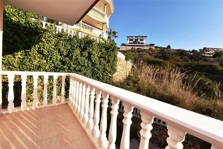 بسعر مناسب - فيلا مستقلة - مع مسبح خاص - في كارجي جاك / الانيا 