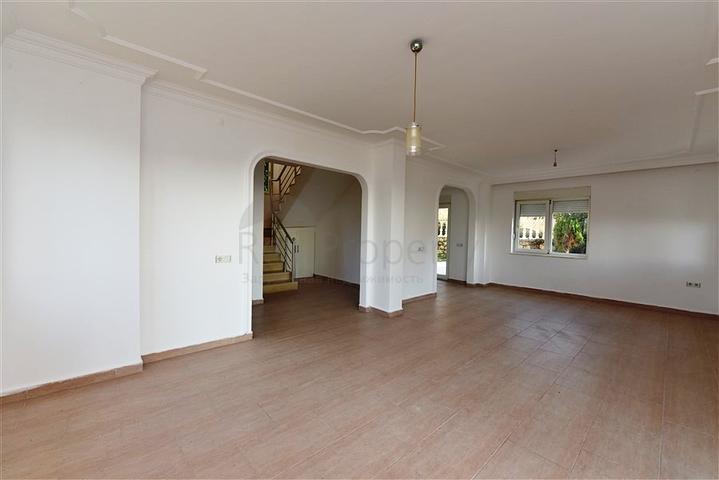 بسعر مناسب - فيلا مستقلة - مع مسبح خاص - في كارجي جاك / الانيا 