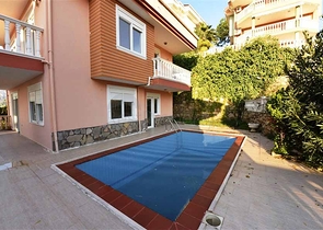 بسعر مناسب - فيلا مستقلة - مع مسبح خاص - في كارجي جاك / الانيا 