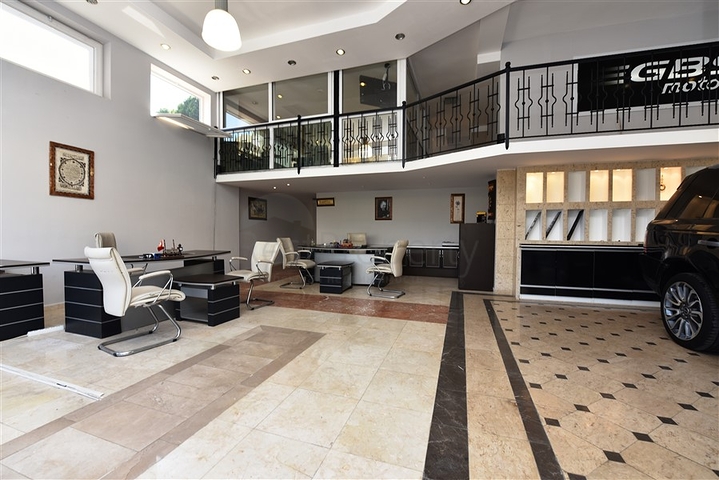 بناء كامل للبيع - شقق ومحلات - في منطقة جيكجلي / الانيا 