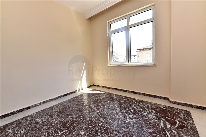 بناء كامل للبيع - شقق ومحلات - في منطقة جيكجلي / الانيا 