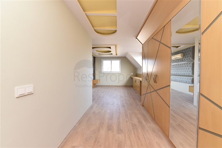 اطلالة مباشرة على البحر - دوبلكس 4 غرف وصالة - في كاستل / الانيا 