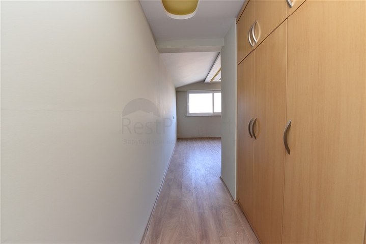 اطلالة مباشرة على البحر - دوبلكس 4 غرف وصالة - في كاستل / الانيا 