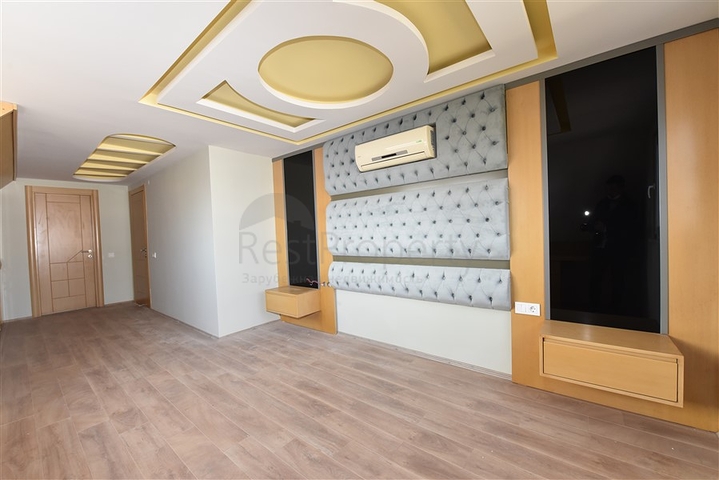 اطلالة مباشرة على البحر - دوبلكس 4 غرف وصالة - في كاستل / الانيا 