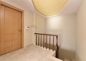 اطلالة مباشرة على البحر - دوبلكس 4 غرف وصالة - في كاستل / الانيا 