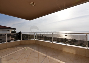 اطلالة مباشرة على البحر - دوبلكس 4 غرف وصالة - في كاستل / الانيا 