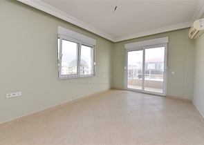 اطلالة مباشرة على البحر - دوبلكس 4 غرف وصالة - في كاستل / الانيا 