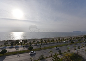 اطلالة مباشرة على البحر - دوبلكس 4 غرف وصالة - في كاستل / الانيا 