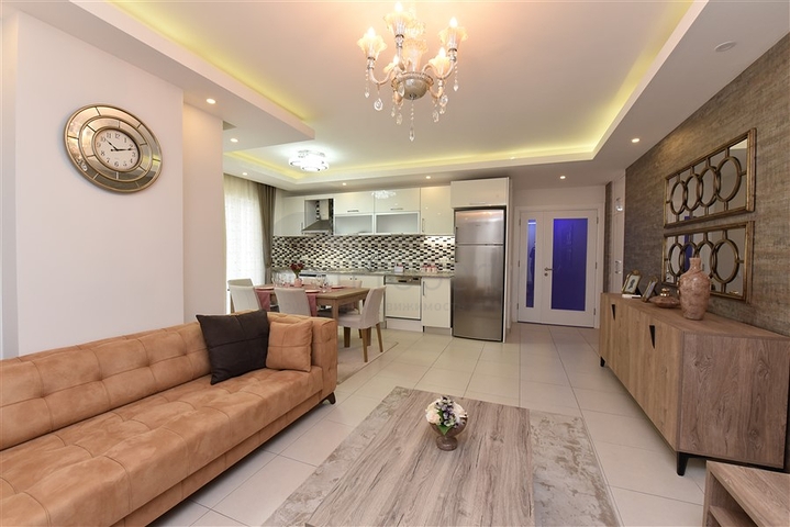 شقة 2 غرفة وصالة - مفروشة -ضمن مجمع فاخر -في افسلار / الانيا 