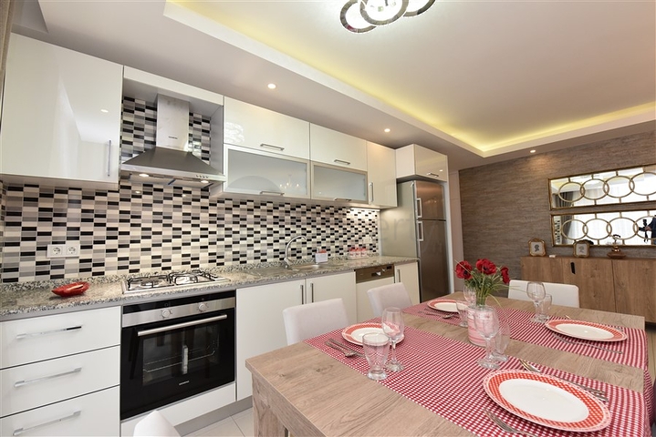 شقة 2 غرفة وصالة - مفروشة -ضمن مجمع فاخر -في افسلار / الانيا 