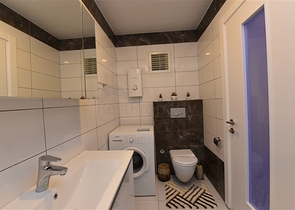 شقة 2 غرفة وصالة - مفروشة -ضمن مجمع فاخر -في افسلار / الانيا 