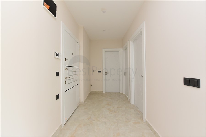 شقة 2 غرفة وصالة -ضمن مجمع سكني حديث -في مركز الانيا 