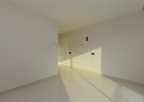 شقة دوبكس ارضية - ضمن مجمع فاخر - في كارجي جاك / الانيا 