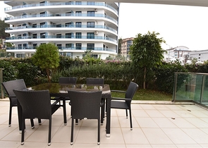 شقة دوبكس ارضية - ضمن مجمع فاخر - في كارجي جاك / الانيا 