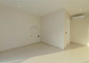 شقة دوبكس ارضية - ضمن مجمع فاخر - في كارجي جاك / الانيا 