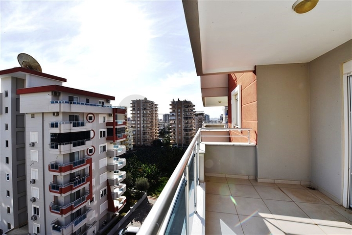 شقة انيقة - تصميم 1+2 - مع الاثاث - في مهموتلار / الانيا 