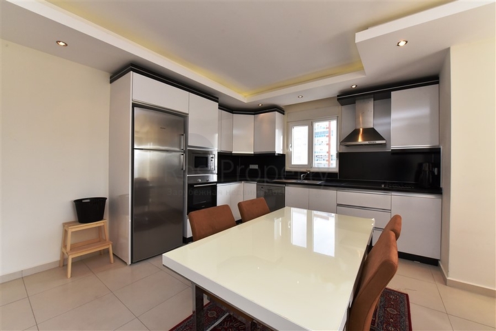 شقة انيقة - تصميم 1+2 - مع الاثاث - في مهموتلار / الانيا 