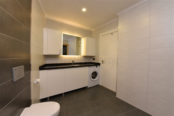 دوبلكس ارضية - 3 غرف وصالة - مفروشة -ضمن مجمع حديث - في كارجي جاك / الانيا 