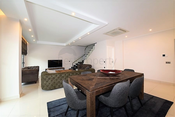 دوبلكس ارضية - 3 غرف وصالة - مفروشة -ضمن مجمع حديث - في كارجي جاك / الانيا 