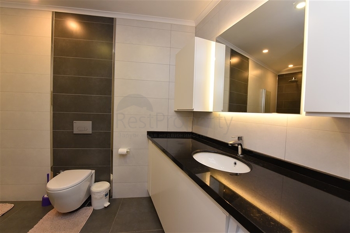 دوبلكس ارضية - 3 غرف وصالة - مفروشة -ضمن مجمع حديث - في كارجي جاك / الانيا 