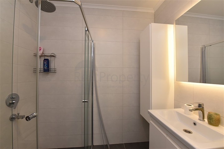 دوبلكس ارضية - 3 غرف وصالة - مفروشة -ضمن مجمع حديث - في كارجي جاك / الانيا 