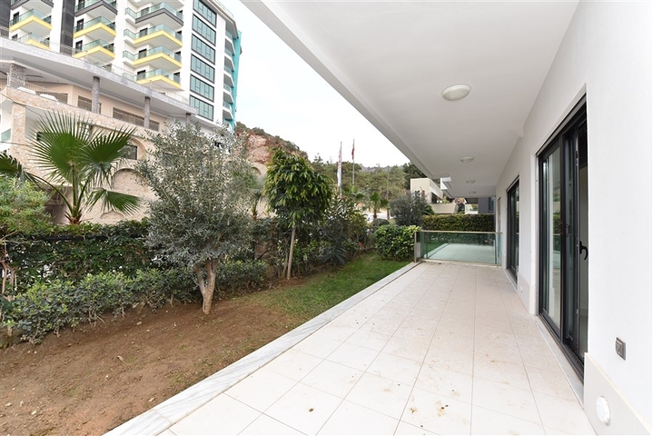 دوبلكس ارضية - 3 غرف وصالة - مفروشة -ضمن مجمع حديث - في كارجي جاك / الانيا 