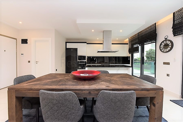 دوبلكس ارضية - 3 غرف وصالة - مفروشة -ضمن مجمع حديث - في كارجي جاك / الانيا 