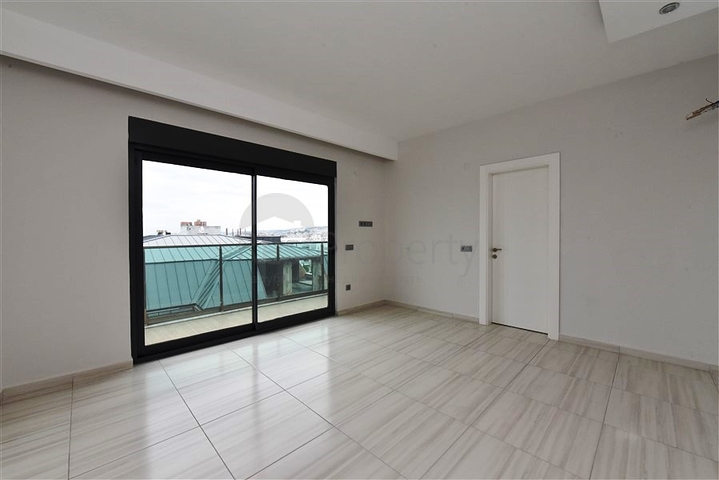 دوبلكس 3 غرف وصالة - ضمن مجمع سكني حديث - في افسلار / الانيا 