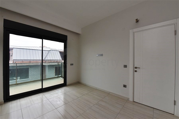 دوبلكس 3 غرف وصالة - ضمن مجمع سكني حديث - في افسلار / الانيا 