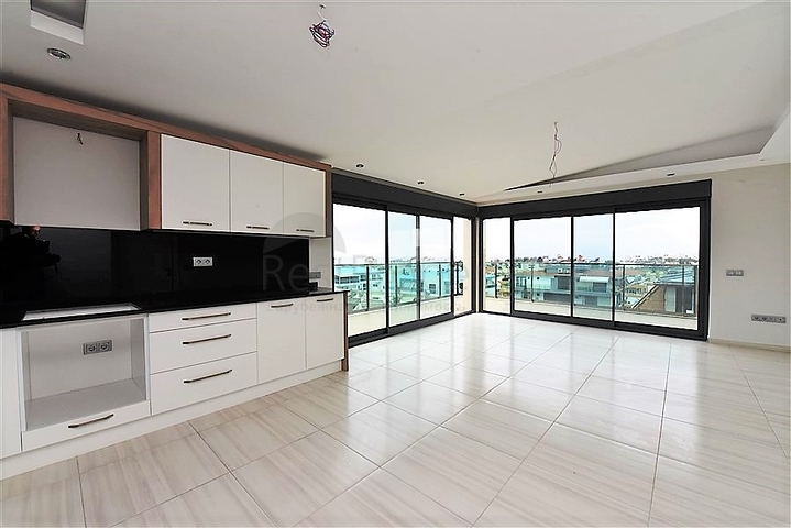 دوبلكس 3 غرف وصالة - ضمن مجمع سكني حديث - في افسلار / الانيا 