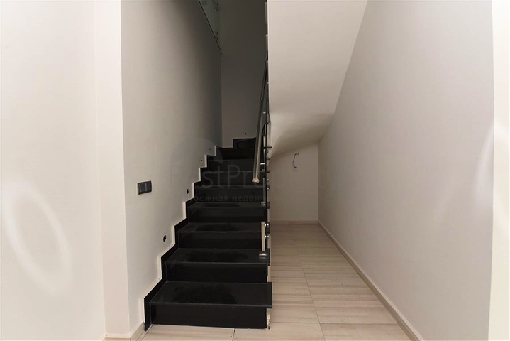 دوبلكس 3 غرف وصالة - ضمن مجمع سكني حديث - في افسلار / الانيا 