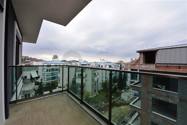 دوبلكس 3 غرف وصالة - ضمن مجمع سكني حديث - في افسلار / الانيا 