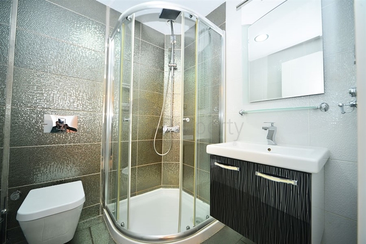 مجمع فاخر يضم شاطئ خاص  - شقة 2 غرفة وصالة - مؤثثة -في مهموتلار / الانيا 