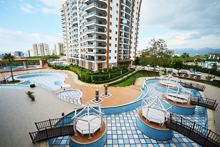 مجمع فاخر يضم شاطئ خاص  - شقة 2 غرفة وصالة - مؤثثة -في مهموتلار / الانيا 