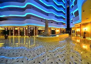 مجمع فاخر يضم شاطئ خاص  - شقة 2 غرفة وصالة - مؤثثة -في مهموتلار / الانيا 