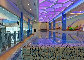 مجمع فاخر يضم شاطئ خاص  - شقة 2 غرفة وصالة - مؤثثة -في مهموتلار / الانيا 