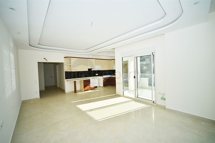 مجمع حديث فاخر - شقة 2 غرفة وصالة -واسعة - في مهموتلار / الانيا 