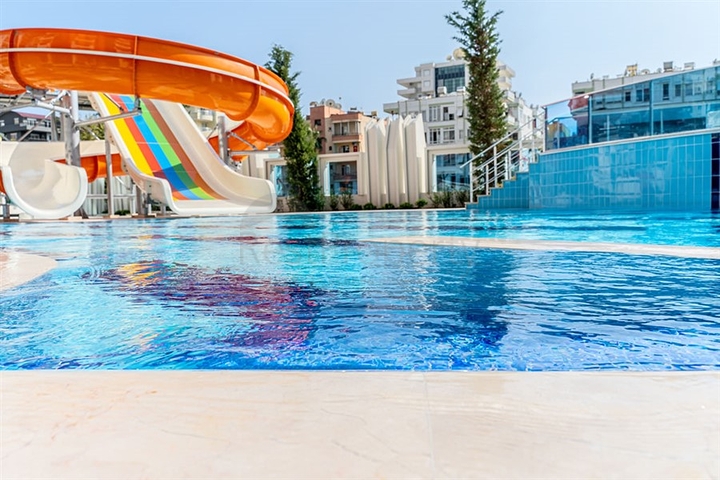 مجمع حديث فاخر - شقة 2 غرفة وصالة -واسعة - في مهموتلار / الانيا 