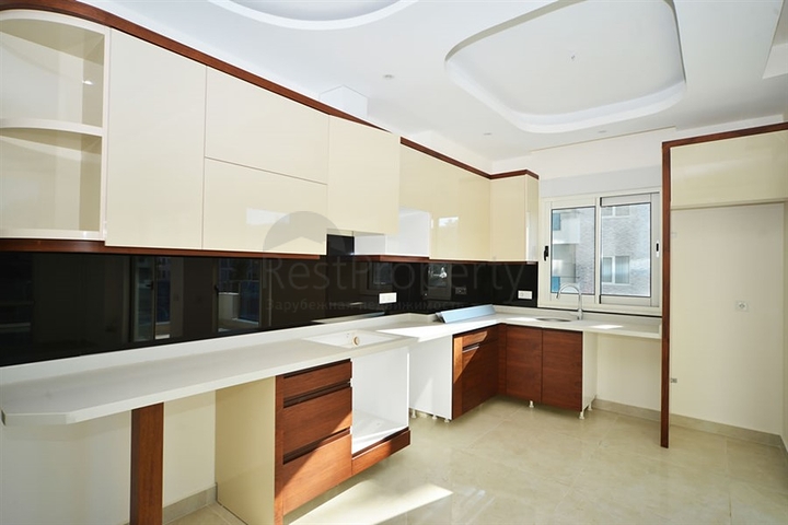 مجمع حديث فاخر - شقة 2 غرفة وصالة -واسعة - في مهموتلار / الانيا 