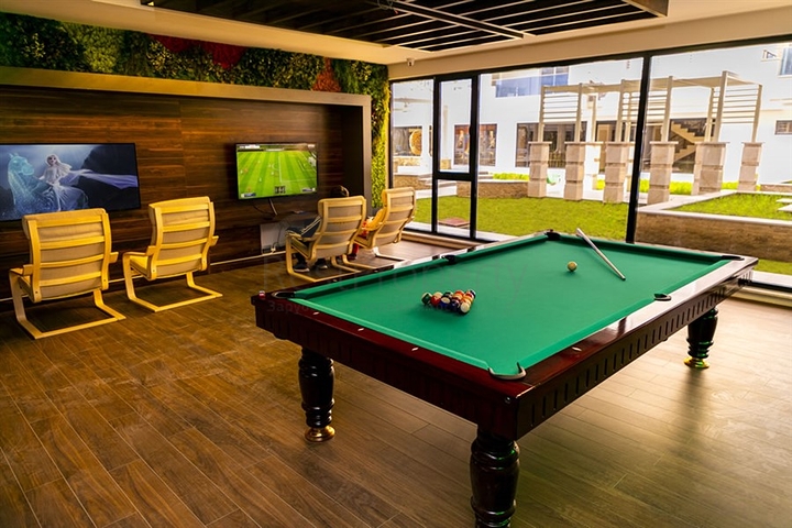 مجمع حديث فاخر - شقة 2 غرفة وصالة -واسعة - في مهموتلار / الانيا 