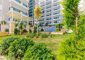 مجمع حديث فاخر - شقة 2 غرفة وصالة -واسعة - في مهموتلار / الانيا 