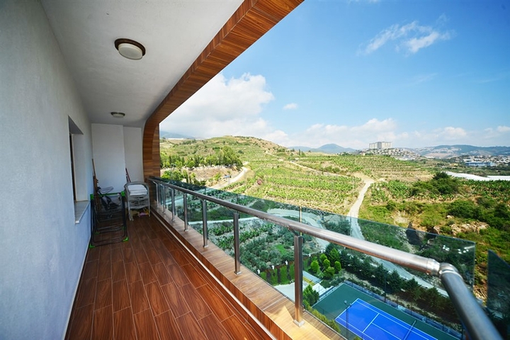 مجمع فاخر - خدمات 5 نجوم - شقة عائلية 3 غرف وصالة - في مهموتلار / الانيا 