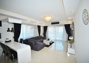 مجمع فاخر - خدمات 5 نجوم - شقة عائلية 3 غرف وصالة - في مهموتلار / الانيا 