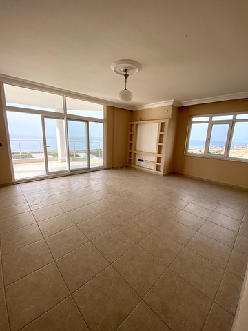 فيلا مستقلة - مع حديقة واسعة - في ديمرتاش / الانيا 