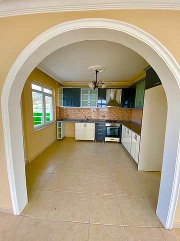 فيلا مستقلة - مع حديقة واسعة - في ديمرتاش / الانيا 