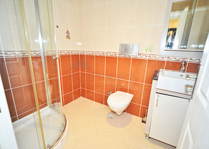 شقة مفروشة - 2 غرفة وصالة - ضمن مجمع سكني - في مهموتلار / الانيا