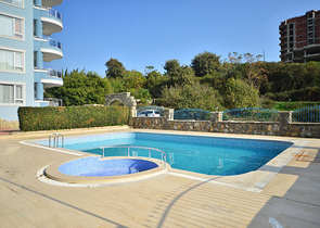 شقة مفروشة - 2 غرفة وصالة - ضمن مجمع سكني - في مهموتلار / الانيا