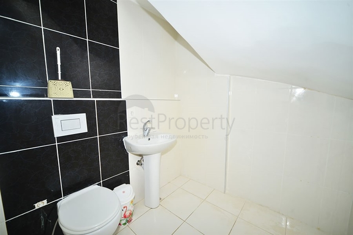 فيلا واسعة - مع مسبح خاص - في كارجي جاك / الانيا 