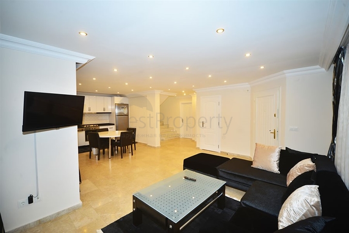 فيلا واسعة - مع مسبح خاص - في كارجي جاك / الانيا 