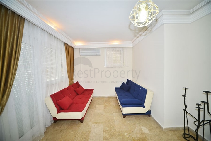 فيلا واسعة - مع مسبح خاص - في كارجي جاك / الانيا 